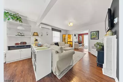 72 Robertson Ave, Hawthorne, NJ 07506 - Photo 10