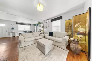 72 Robertson Ave, Hawthorne, NJ 07506 - Photo 8