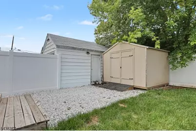 1312 Dewitt Ter, Linden, NJ 07036 - Photo 38