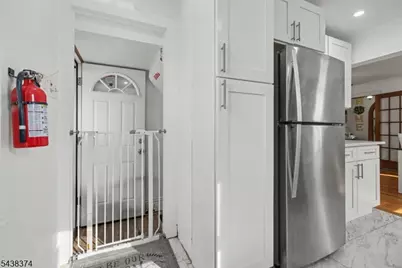 1312 Dewitt Ter, Linden, NJ 07036 - Photo 16