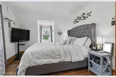 1312 Dewitt Ter, Linden, NJ 07036 - Photo 18