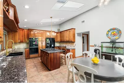 60 Park Rd, Parsippany, NJ 07054 - Photo 16