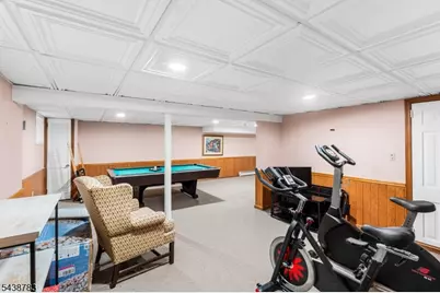 60 Park Rd, Parsippany, NJ 07054 - Photo 38