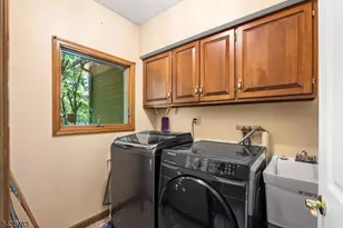 60 Park Rd, Parsippany, NJ 07054 - Photo 24