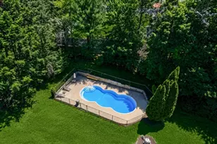 128 Beverly Rd, Fairfield, NJ 07004 - Photo 20
