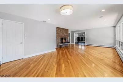 128 Beverly Rd, Fairfield, NJ 07004 - Photo 24