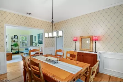 7 Lighthouse Cir, Jefferson Township, NJ 07849 - Photo 10