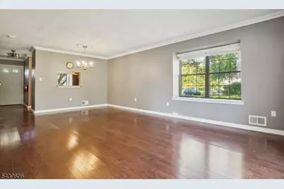 96 Baldwin Ct, Bernards Township, NJ 07920 - Photo 6