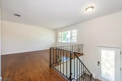 8 Kennedy Dr, Fairfield, NJ 07004 - Photo 8