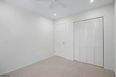 802 Brokaw Ct #B, Bridgewater, NJ 08807 - Photo 6