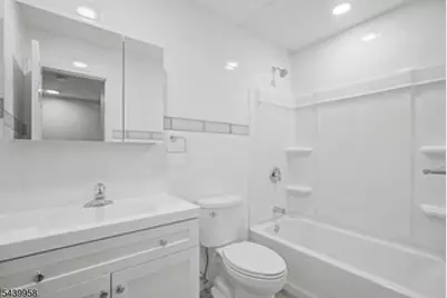 802 Brokaw Ct #B, Bridgewater, NJ 08807 - Photo 12