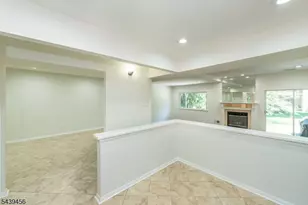 50 Castle Ridge Dr, East Hanover Township, NJ 07936 - Photo 10