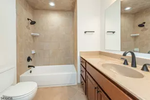 50 Castle Ridge Dr, East Hanover Township, NJ 07936 - Photo 26