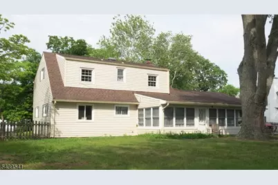 260 Nagle St, Bridgewater, NJ 08805 - Photo 2