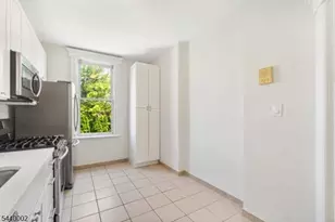 114 Shippen St, Weehawken, NJ 07086 - Photo 6