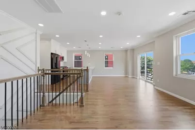 432 S 10th St, Newark, NJ 07103 - Photo 22
