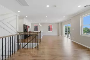 432 S 10th St, Newark, NJ 07103 - Photo 22