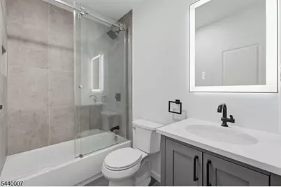 432 S 10th St, Newark, NJ 07103 - Photo 30