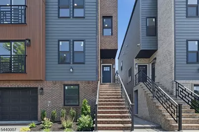 432 S 10th St, Newark, NJ 07103 - Photo 2