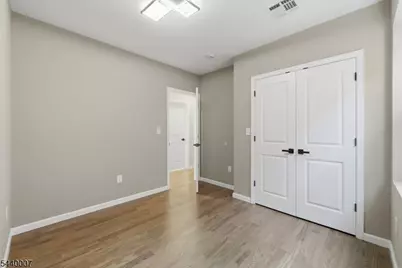 432 S 10th St, Newark, NJ 07103 - Photo 32
