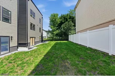 432 S 10th St, Newark, NJ 07103 - Photo 44