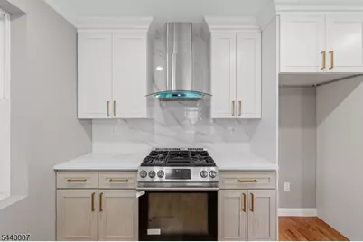 432 S 10th St, Newark, NJ 07103 - Photo 6