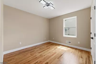 438 S 10th St, Newark, NJ 07103 - Photo 16