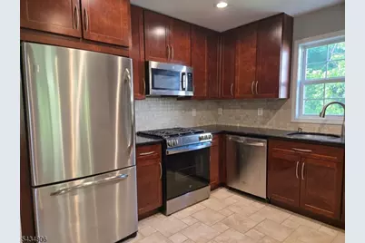 313 Winthrop Dr, Nutley, NJ 07110 - Photo 8