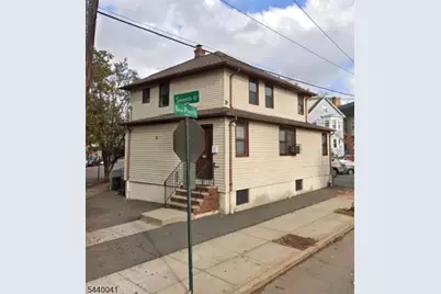 659 New Point Rd, Elizabeth, NJ 07206 - Photo 1