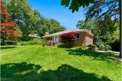 52 Manger Rd, West Orange Township, NJ 07052 - Photo 2