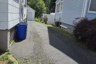 103 Smallwood Ave, Belleville, NJ 07109 - Photo 6