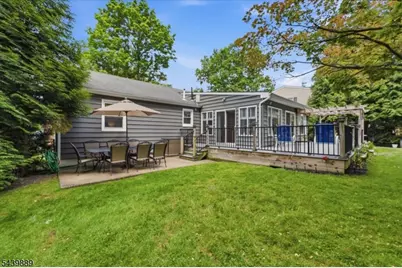 41 Sycamore Ave, Berkeley Heights Township, NJ 07922 - Photo 24