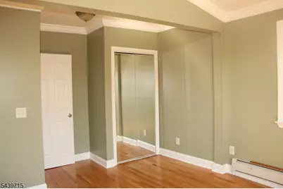 420 Lakeview Ave, 2nd Floor, Clifton, NJ 07011 - Photo 8
