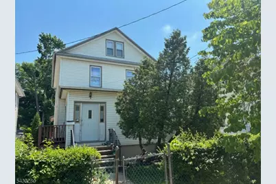 1338 E 2nd St, Plainfield, NJ 07062 - Photo 2