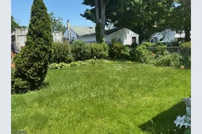 1338 E 2nd St, Plainfield, NJ 07062 - Photo 20