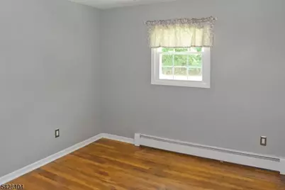 121 Leland Trail, Hopatcong, NJ 07843 - Photo 10