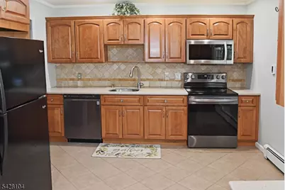 121 Leland Trail, Hopatcong, NJ 07843 - Photo 6