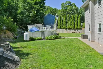 121 Leland Trail, Hopatcong, NJ 07843 - Photo 28