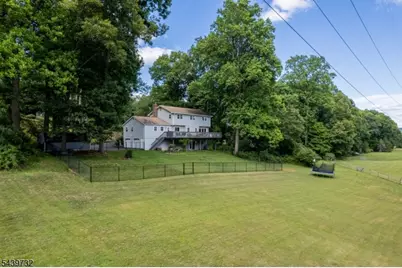 9 Parkwood Rd, Roxbury Township, NJ 07876 - Photo 36