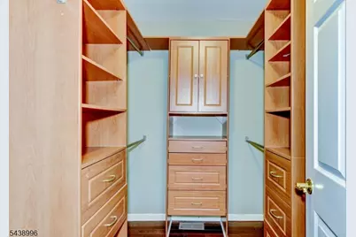 118 Barclay Dr, Nutley, NJ 07110 - Photo 22