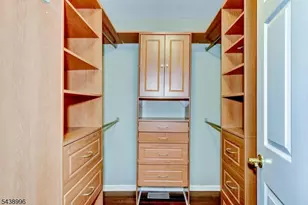 118 Barclay Dr, Nutley, NJ 07110 - Photo 22