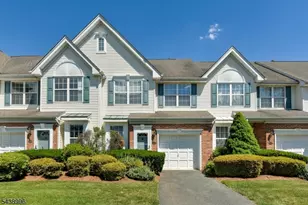 118 Barclay Dr, Nutley, NJ 07110 - Photo 1