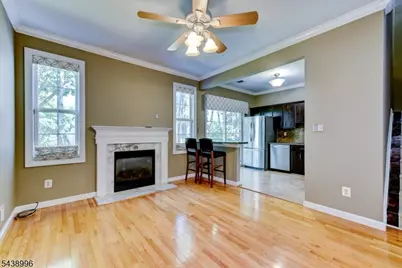 118 Barclay Dr, Nutley, NJ 07110 - Photo 6