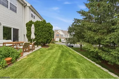 106 Barclay Dr, Nutley, NJ 07110 - Photo 40