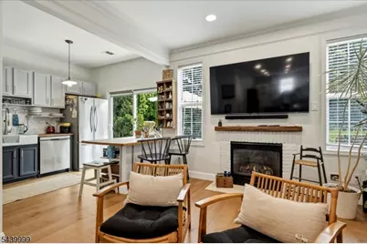 106 Barclay Dr, Nutley, NJ 07110 - Photo 10