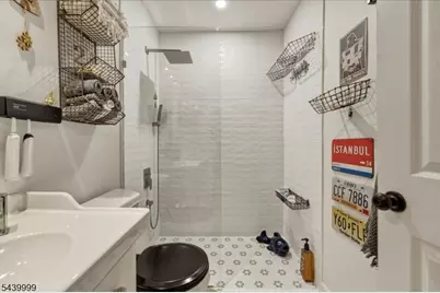 106 Barclay Dr, Nutley, NJ 07110 - Photo 28