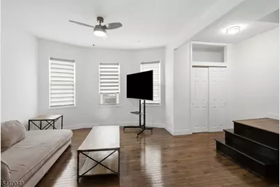 15 Prospect St, Clifton, NJ 07011 - Photo 2