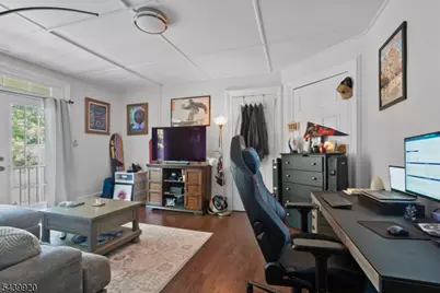 1 Franklin Pl Unit #2, Morristown, NJ 07960 - Photo 8