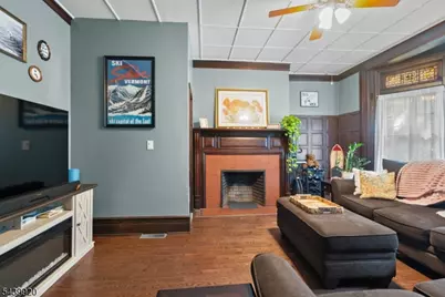 1 Franklin Pl Unit #2, Morristown, NJ 07960 - Photo 14