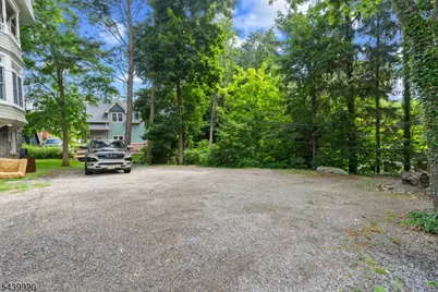 1 Franklin Pl Unit #2, Morristown, NJ 07960 - Photo 20